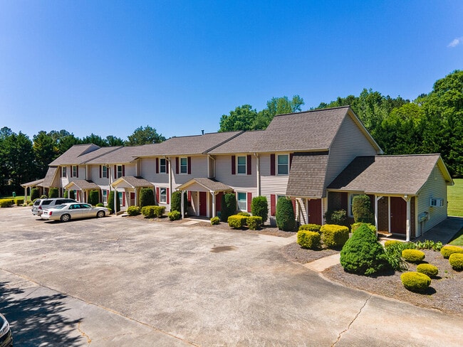 Cedar Chase Apartments, Cedartown, GA 30125 - photo 3