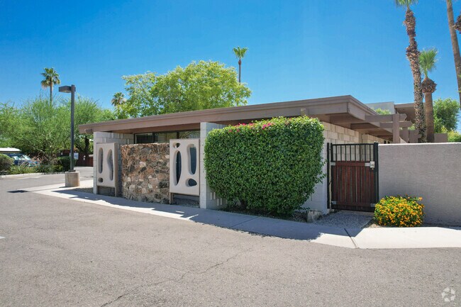 Khalsa Montessori in central Phoenix can be seen along 3rd Street and Virginia Avenue.