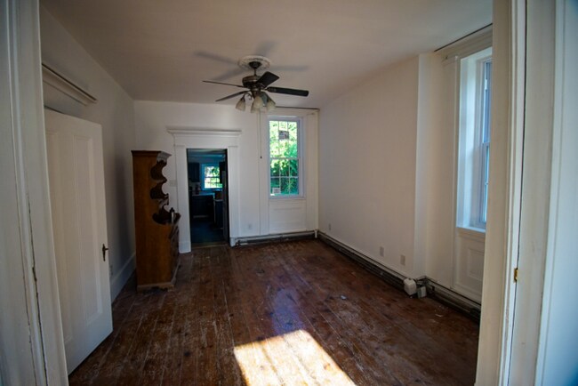 32 Market St, Salem, NJ 08079 - photo 6