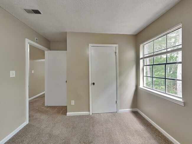 1711 6th Pl Cir NW, Center Point, AL 35215 - photo 6