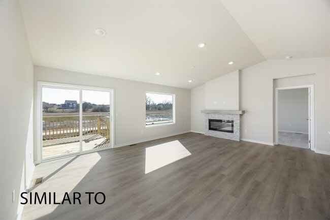 1204 Featherstone Ave NE, Bondurant, IA 50035 - photo 3