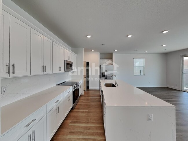 10021 Potomac St, Commerce City, CO 80022 - photo 3