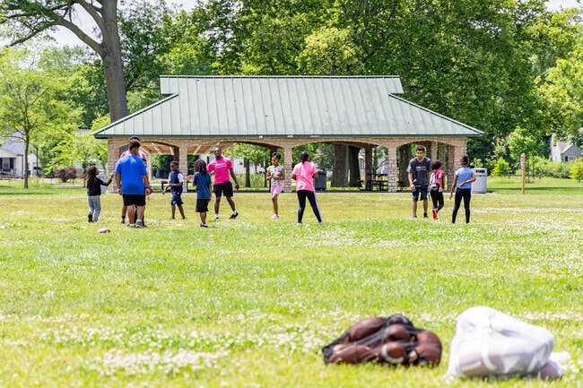 The Linden Park Community Center provides residents with a variety of Summer youth programs.