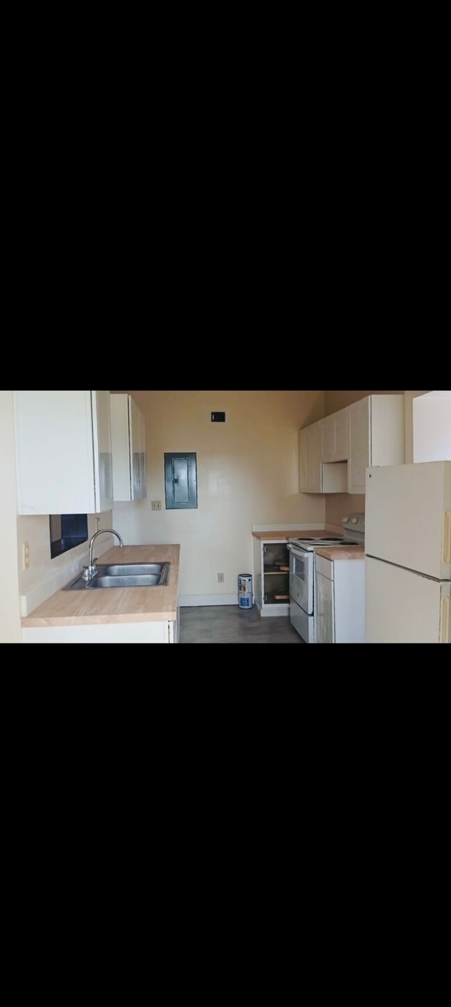 2214 Auburn Ave Unit 3, Cincinnati, OH 45219