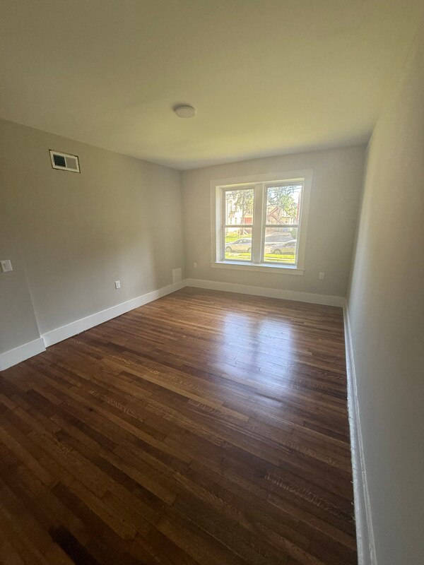 501 W 7th St, Plainfield, NJ 07060 - photo 2