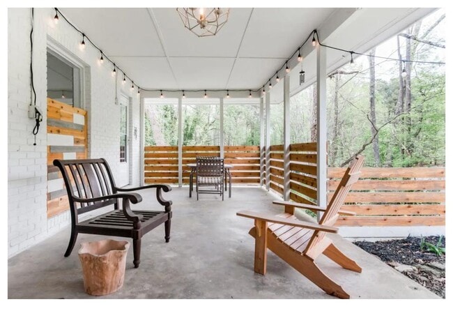 322 Crestview Cir, Roswell, GA 30075 - photo 2