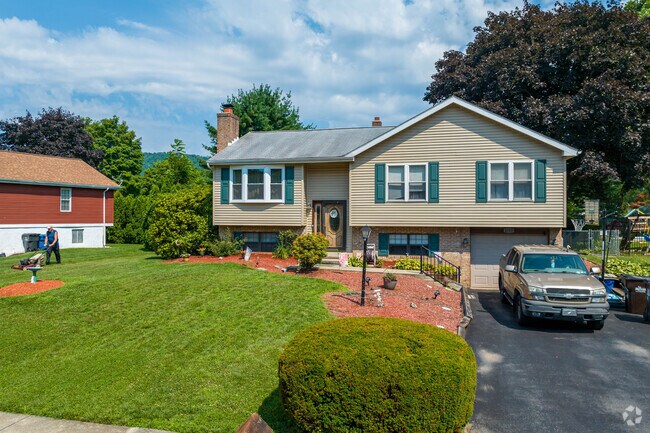 Jacksonwald has many modest homes with spacious yards.