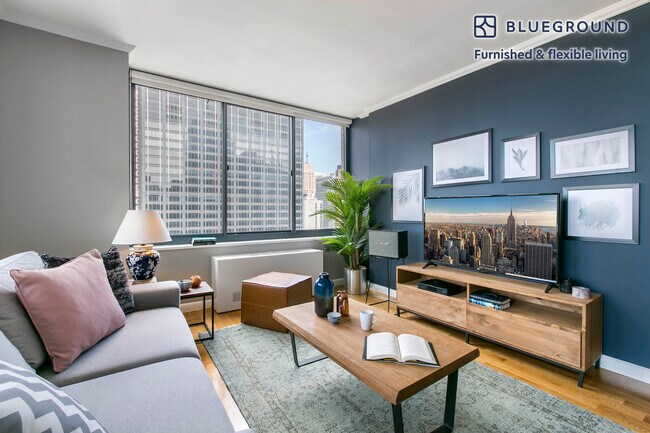 235 W 48th St unit FL37-ID70, New York, NY 10036 - photo 2