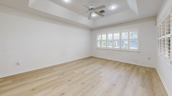 1731 N Dovetail Dr unit C, Fort Pierce, FL 34982 - photo 2