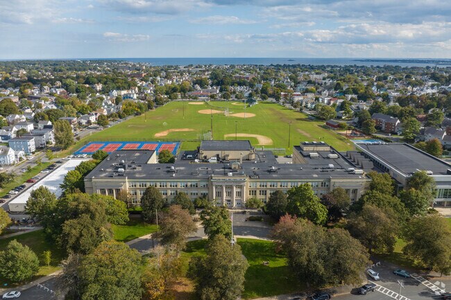 Lynn English High School has an overall rating of B on Niche.