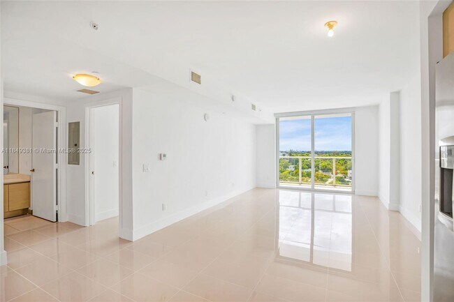 4250 Biscayne Blvd unit 1607, Miami, FL 33137 - photo 3