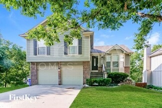 9503 W 48th St, Shawnee, KS 66203