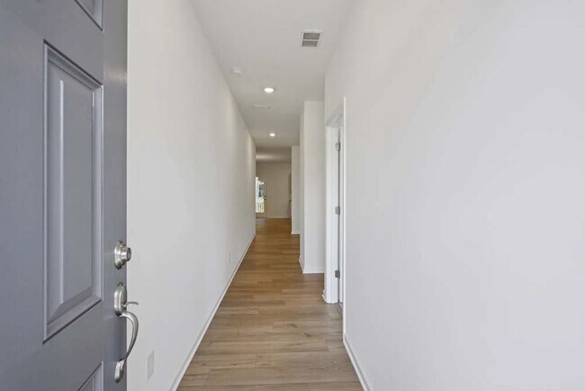 7216 Eton Ln, Locust Grove, GA 30248 - photo 3