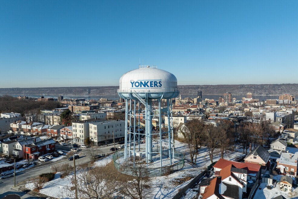 NH_McLean Heights_561160_P2_V1_BC_022425