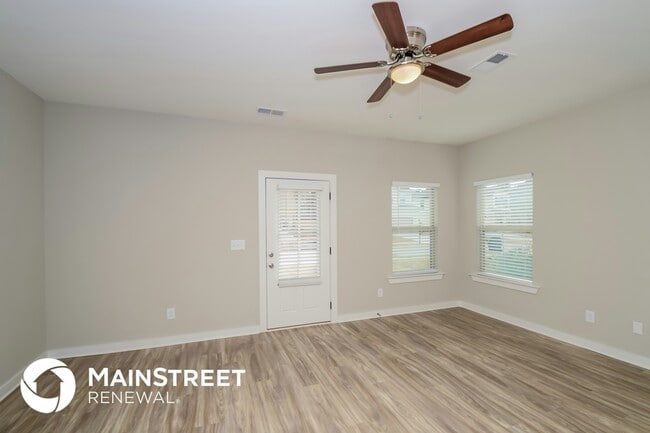 148 King Richards Way, Calera, AL 35040 - photo 4