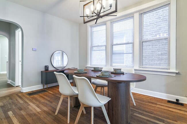 3649 N Whipple St unit ID1359756P, Chicago, IL 60618 - photo 4