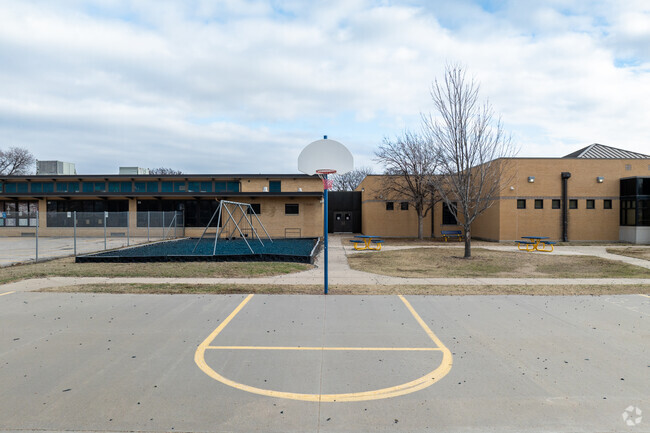 L'Ouverture Career Explorations and Technology Magnet offers an outdoor basketball court.