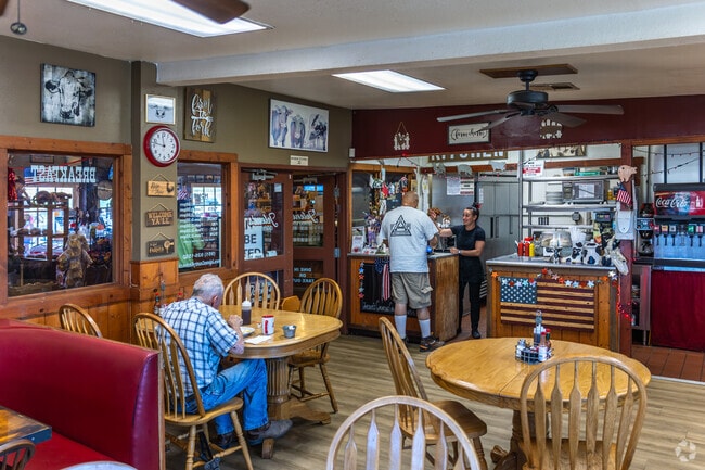 Drop by Jolene’s Country Kitchen in Winchester for a delicious farm-fresh breakfast.