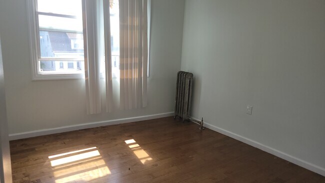 69 Mapes Ave unit 3, Newark, NJ 07112 - photo 7