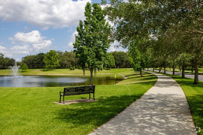 Live Oak Reserve provides residents easy access to enjoy serene views of nature.