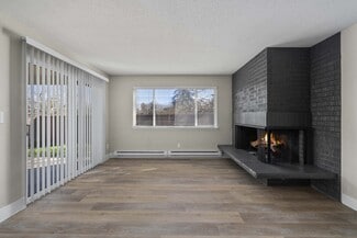 7645 Pacific Ave, Tacoma, WA 98408