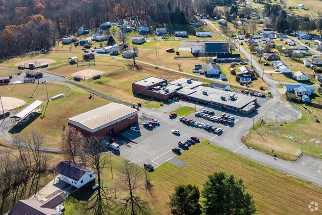 Tennerton Elementary School has an overall rating of a C+ on Niche.