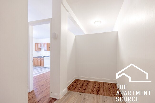 1900 S Throop St unit 9, Chicago, IL 60608 - photo 6