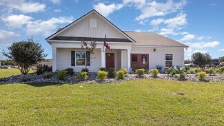 559 Strawberry Field Way, Galivants Ferry, SC 29544