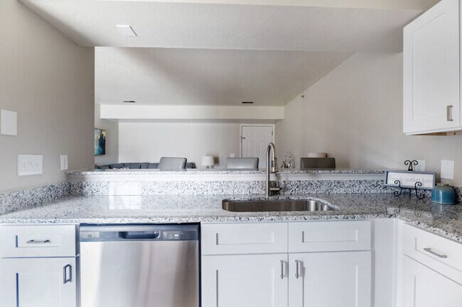 Georgetown Park Apartments, Fenton, MI 48430 - photo 7