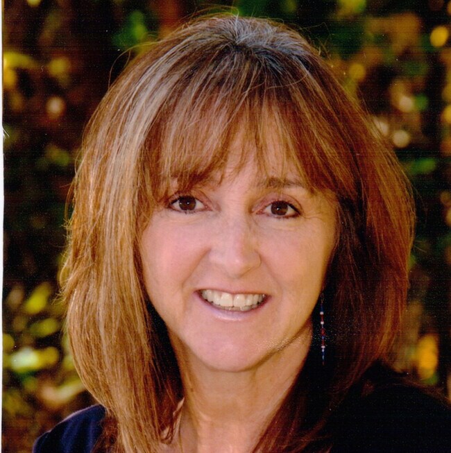 Julie deGalleford