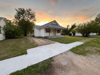 308 Stewart St, Bernie, MO 63822
