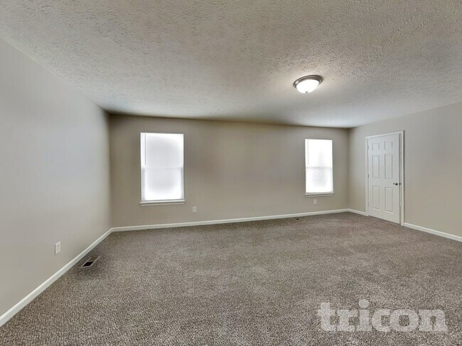 3234 Hurst St, Whiteland, IN 46184 - photo 7