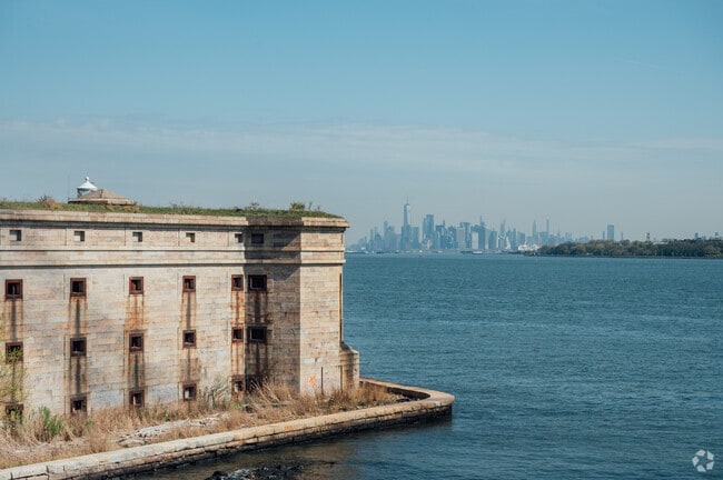 Battery Weed, A 19th Century fort looks over the narrows with Manhattan in the istance.