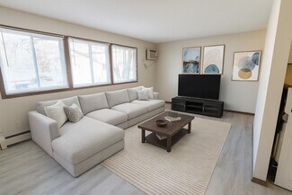 4259 W Broadway Ave, Robbinsdale, MN 55422