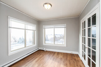 1017 London Rd, Duluth, MN 55802