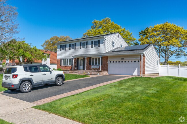 Colonial revival style homes are quite common in Holbrook.