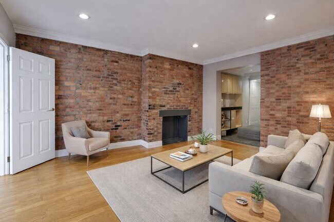 40 Avenue B unit 3E, New York, NY 10009 - photo 2