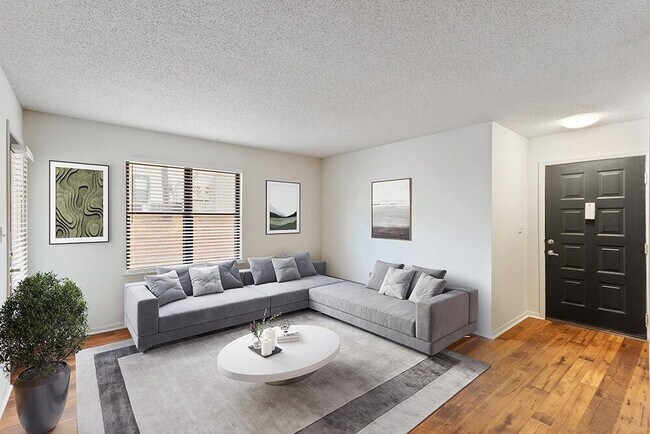 Grandstand, Marietta, GA 30067 - photo 7