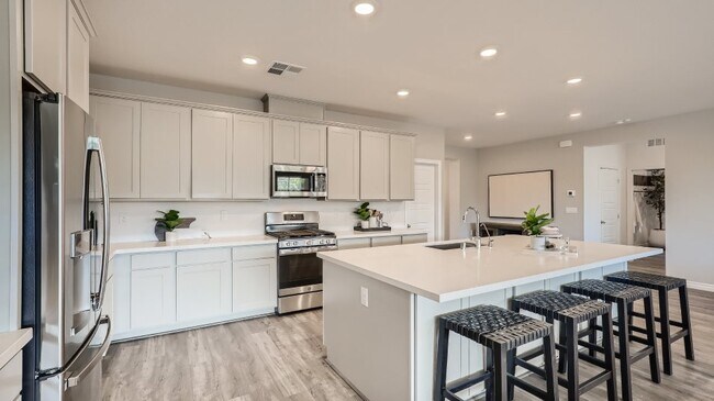 1569 Ravello Mountain Ct, Henderson, NV 89011 - photo 6