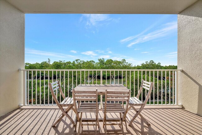 3270 Mangrove Point Dr unit ID1366620P, Ruskin, FL 33570 - photo 4