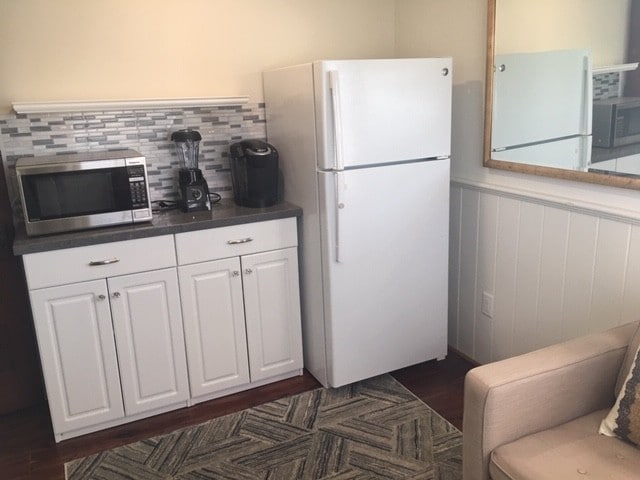 311 N Gertruda Ave unit B, Redondo Beach, CA 90277 - photo 5