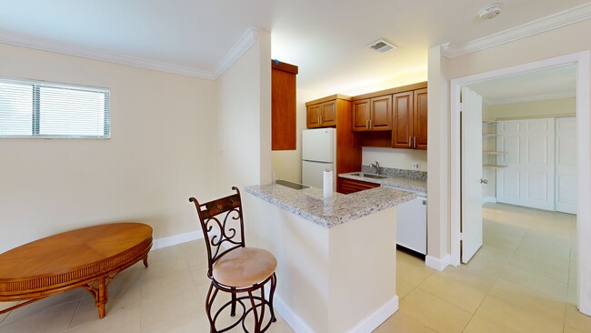 26 Crossings Cir unit G, Boynton Beach, FL 33435 - photo 2