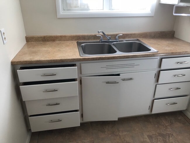 1010 N 24th St unit 6, Boise, ID 83702 - photo 7