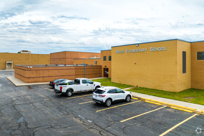 Maize Elementary School, Rankings & Reviews - Homes.com