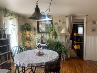 92 Saint Louis St Unit 92 Saint Louis Street, Burlington, VT 05401