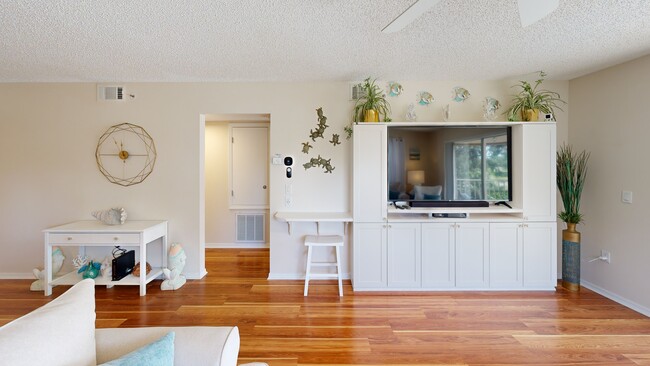 6501 Stone River Rd unit 203, Bradenton, FL 34203 - photo 2