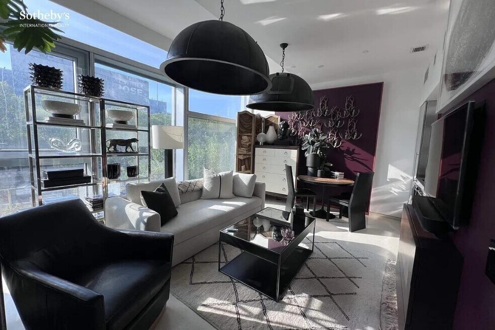 100 100 Eleventh Avenue