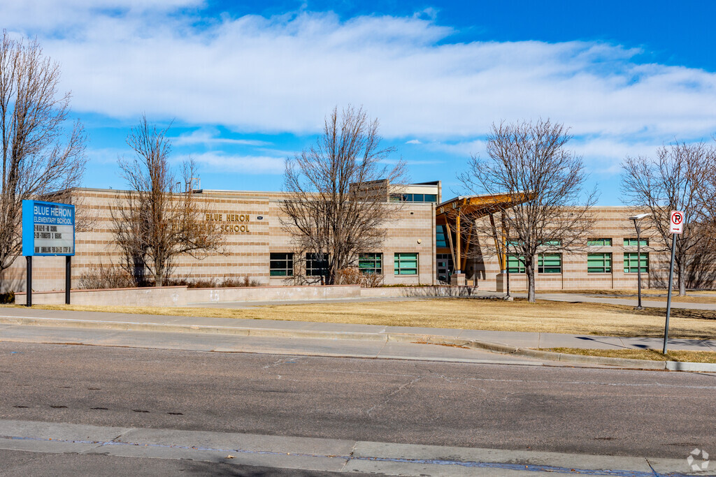 Blue Heron Elementary School has achieved a score of B+ on Niche.com.
