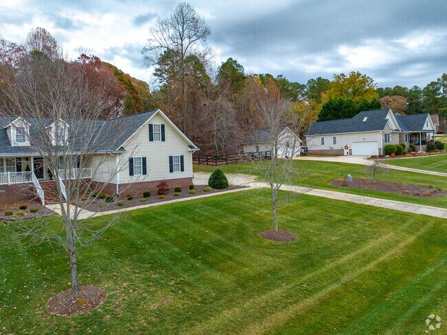 Randleman residents pride themselves with beautiful well maintained lawns.