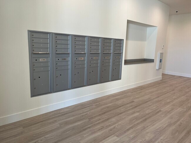 26720 Old Dixie Hwy unit 203, Homestead, FL 33032 - photo 7